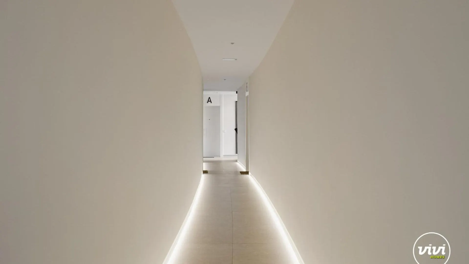 Apartamento Vivi Homes - Sunrise Pool, Sauna, Gym, Terrace & Sea View Torremolinos