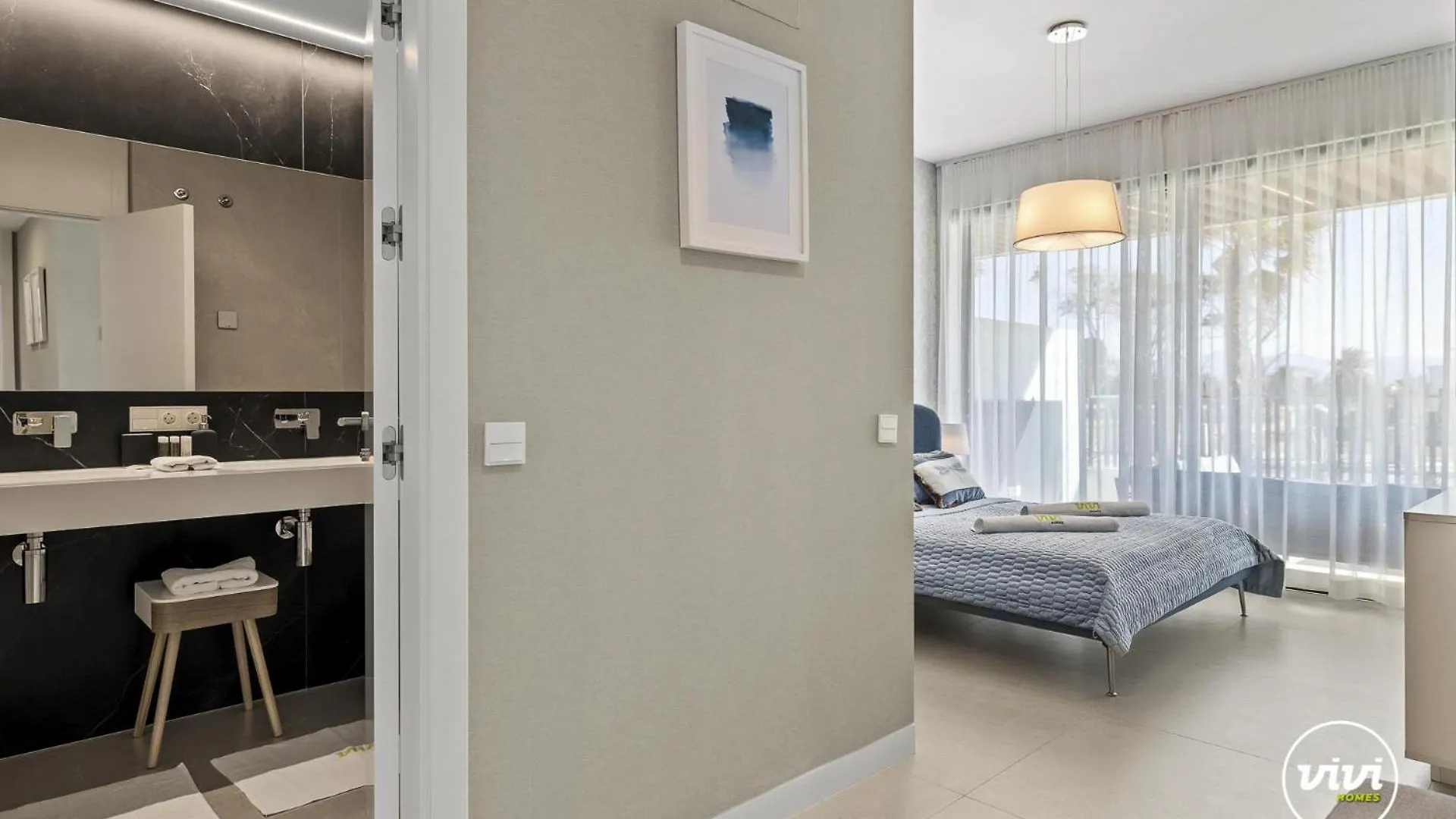 Vivi Homes - Sunrise Pool, Sauna, Gym, Terrace & Sea View Torremolinos