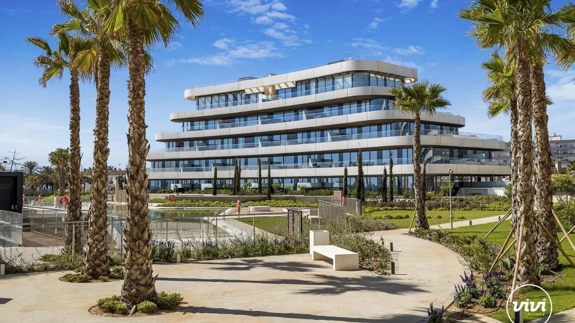 Vivi Homes - Sunrise Pool, Sauna, Gym, Terrace & Sea View Torremolinos 0*,